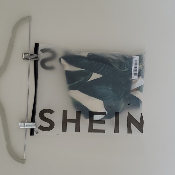 Palm print romper - Picture 5 of 5